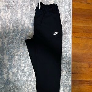 Nike Mens Woven Tapered Pants